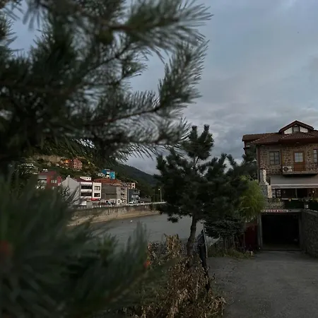 Her Yere Yakin Luesk Oezel Villa Hotel *