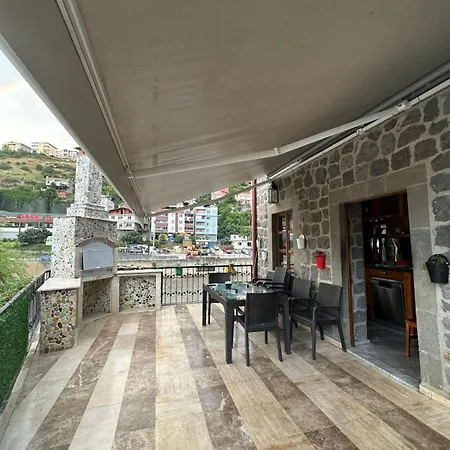 فندق Yere Yakin Luesk Oezel
